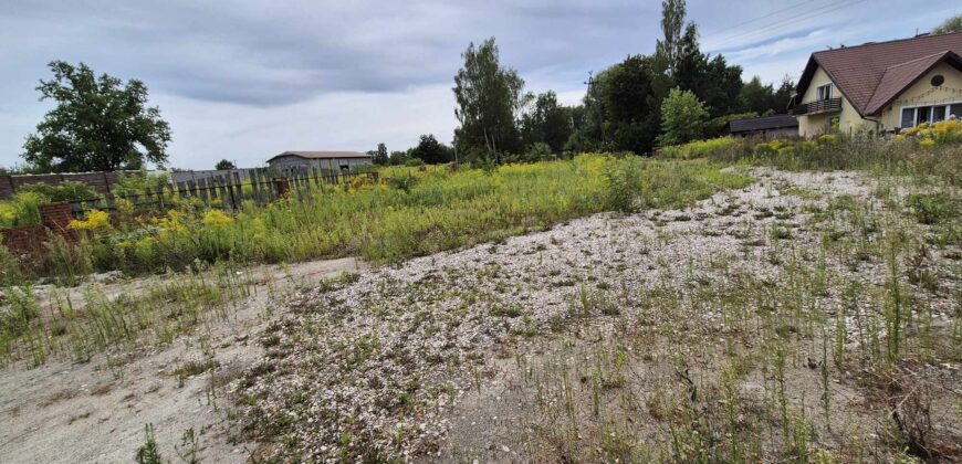 Atrakcyjna działka budowlana w świetnej lokalizacji w Kozerkach