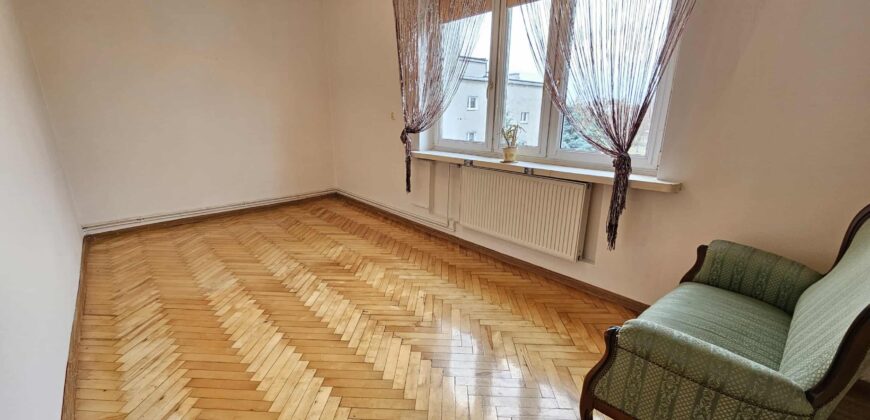 Trzypokojowe, jasne mieszkanie w Błoniu