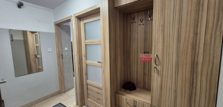 Kameralne mieszkanie w centrum Błonia