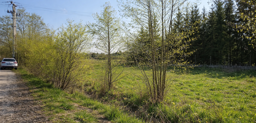 Działka przy lesie w Lesznie