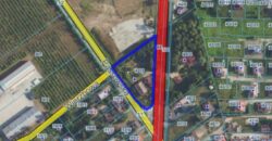 Działka inwestycyjna z dużym domem w Błoniu