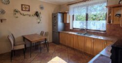 Dom na sprzedaż Błonie 244 m² – ogród, taras, 2 kuchnie